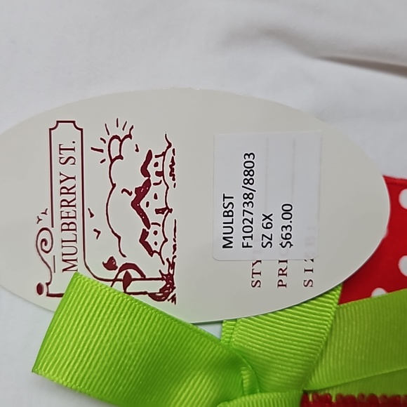 Mulberry Street NWT Christmas Matching Set 6X Red White Green Festive Holiday - Picture 2 of 11